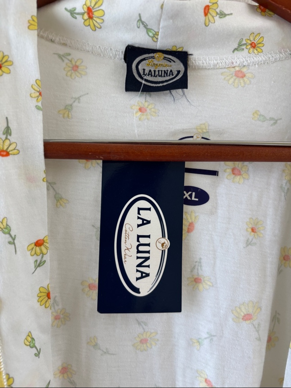 La Luna White Floral Long Robe with Yellow Motif. 100% cotton. NWT - Picture 6 of 6